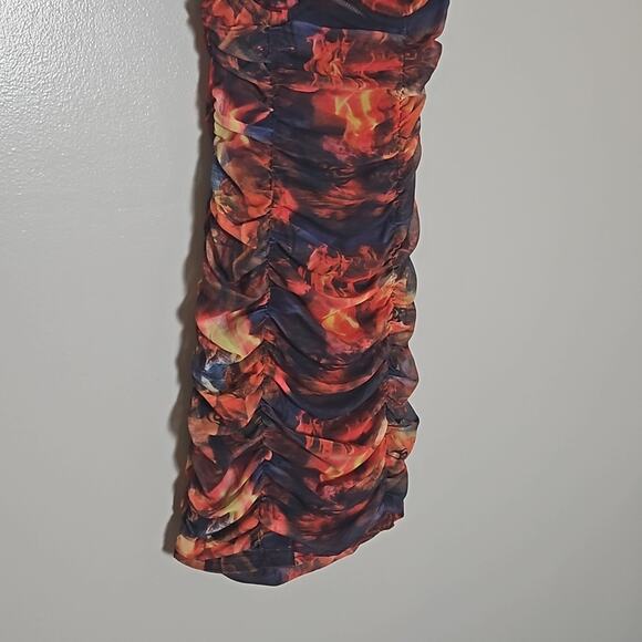 NWT PrettyLittleThing Multi Print Mesh Cup Detail Ruched Bodycon Dress Sz 0 - Picture 6 of 13